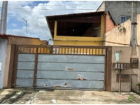 Casa Ocupada com 139,16 m² em Jardim Varan