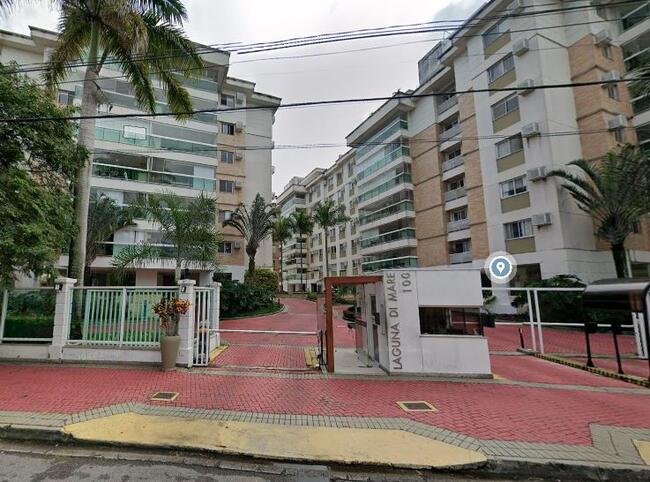 Cobertura com 196m², 3 quartos, 2 banheiros, desocupada