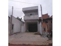 Casa Ocupada com 3 Quartos e 2 Banheiros em Jardim Mariana II