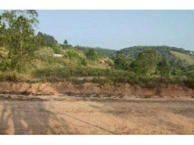 Terreno de 478 m² em leilão