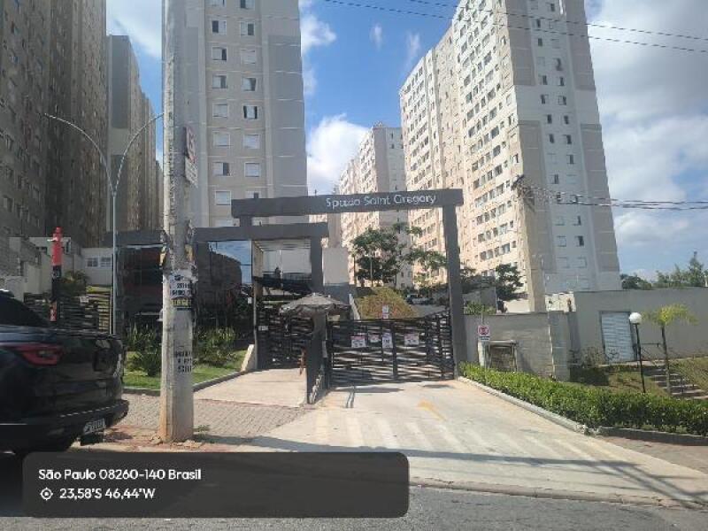 Apartamento com 2 quartos, 1 banheiro e 1 vaga de garagem