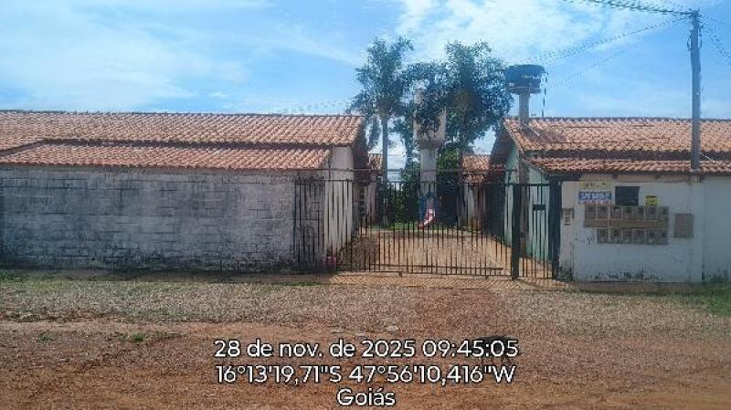Casa com 2 quartos em Luziânia/GO