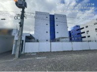 Apartamento com 2 quartos, 2 banheiros e 1 vaga de garagem