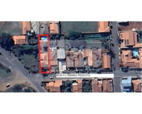 Casa com 3 quartos, 2 banheiros e piscina em Bariri/SP