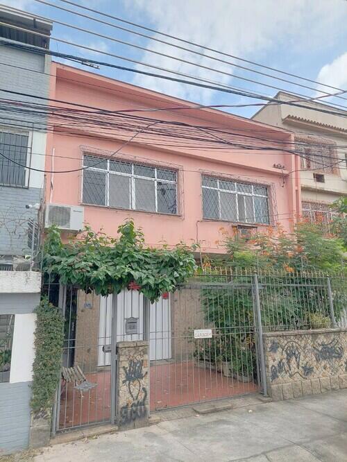 Apartamento 2 quartos, 1 banheiro, 64m²