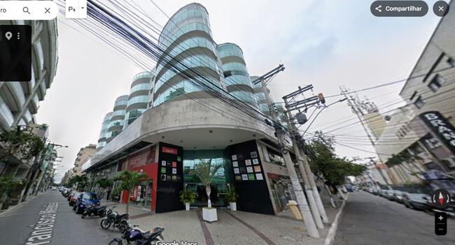 Apto Duplex 3 Suítes com Vaga no Centro de Cabo Frio - RJ