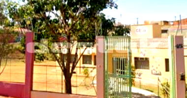 Terreno com Edificação Escolar em São Carlos