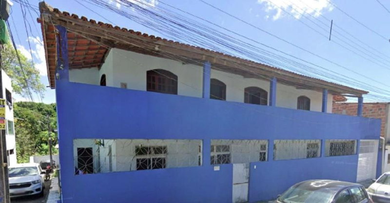 Casa 250m² em Cajazeiras com 250m² de área total