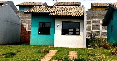 Casa com 42,37m² em Apucarana/PR