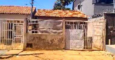 Casa aconchegante com 1 quarto, 1 banheiro e 1 vaga, 55,77m² construída