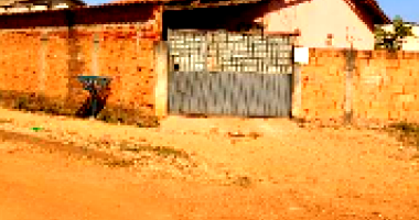 Casa com 2 quartos em Santo Antônio do Descoberto/GO
