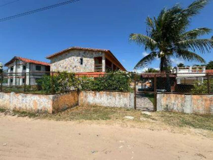 Apartamento Ocupado com Varanda e 52 m² na Ilha de Itamaracá