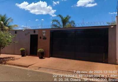 Casa Ocupada em Guaíra/SP com 179.08m² Construída