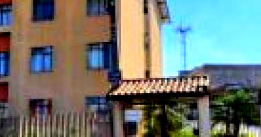 Apartamento com 2 quartos no Jardim Araucárias Condomínio IV