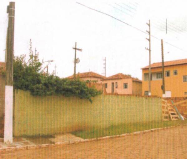 Terreno em Piraju - 16m²
