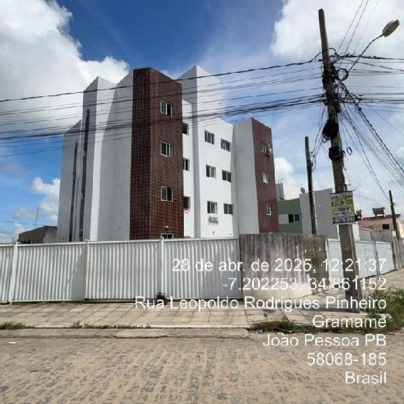 Apartamento com 2 quartos em João Pessoa/PB