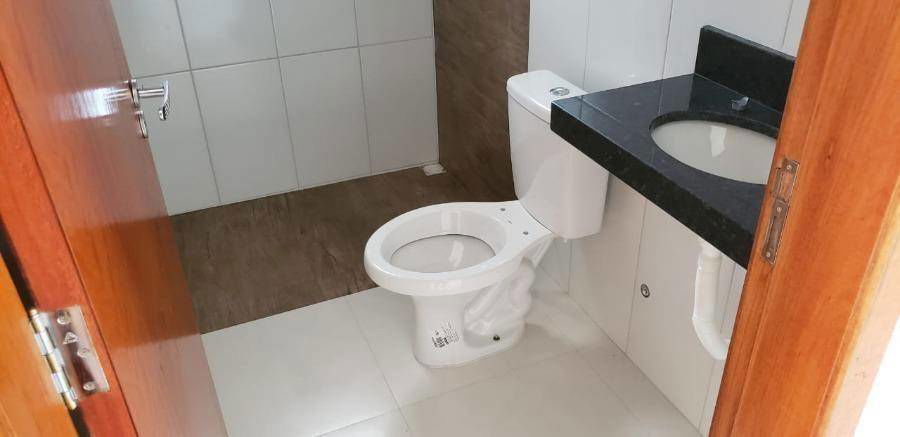 Casa com 2 quartos, 1 banheiro e 74m² construída, ocupada