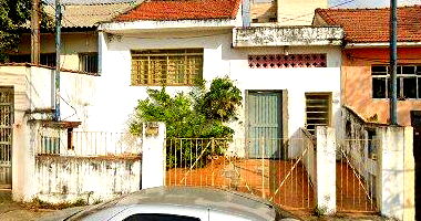 Casa com Terreno de 224,50m² na Vila Marina