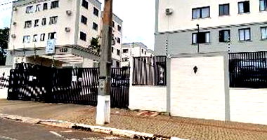 Apartamento com 2 quartos em Maringá