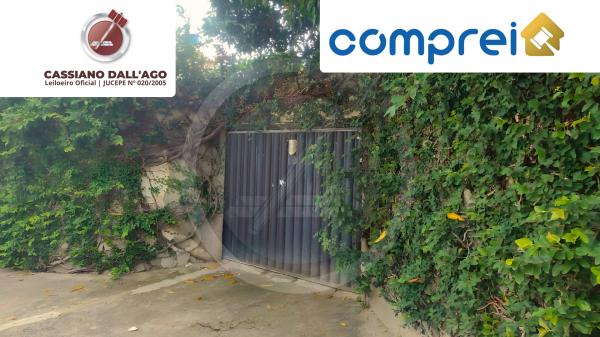 Lote de terreno com 220m² em Piedade, Jaboatão, desocupado