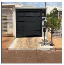 Casa com 52,51m² privativos e 115m² de terreno