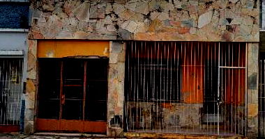 Casa com 2 Quartos e 1 Vaga na Garagem em Pelotas