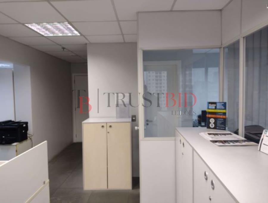 Sala Comercial com 45,31m², Ocupada, 1 Banheiro