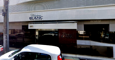 Apartamento com 2 Vagas de Garagem em São José/SC