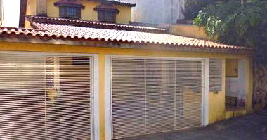 Casa com 400m² de área total em Santo André/SP