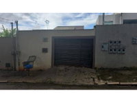 Casa Ocupada com 71 m² e 1 Vaga