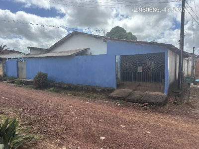 Casa com 2 quartos e 59,85 m², desocupação não informada