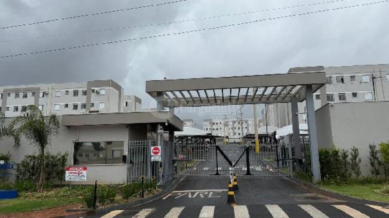 Apartamento com 2 quartos, 1 vaga, 88.74m² em Jaboticabal