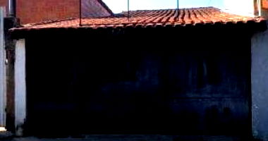 Casa aconchegante com 3 quartos, 1 banheiro e 125m² total - Ocupada