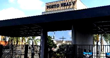 Casa com 3 quartos, 4 banheiros, 1 vaga e 269,64 m² construída