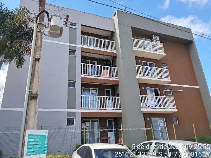 Apartamento com 2 quartos em Ponta Grossa