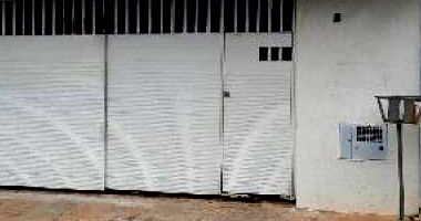 Casa com 2 quartos, 1 banheiro e 2 vagas