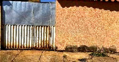 Casa em Luziânia/GO com 2 quartos e 60,43m² de área construída