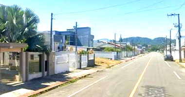 Casa 360m², 2 pavimentos, Ocupada
