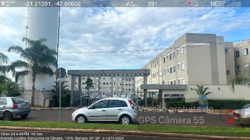 Apartamento com 2 Quartos e 1 Vaga em Serrana