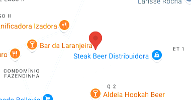 Sobrado com 4 suítes, piscina, churrasqueira e garagem coberta