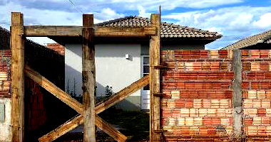 Casa com 2 quartos, sala, cozinha, WC e 1 vaga, 45,47m² construída