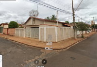 Residencial com 2 Quartos e Garagem em Ituverava/SP