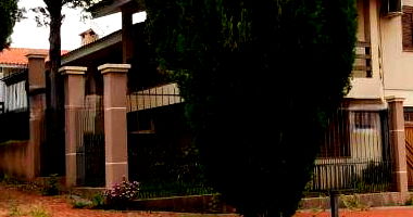 Casa Ocupada com 275m² de Área Construída em Santa Rosa/RS