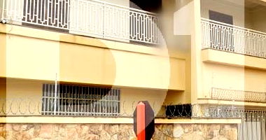 Casa com 269,02m² construídos e 209m² de terreno