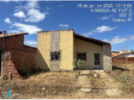 Casa com 75m² em Oeiras/PI, 2 quartos e 1 vaga