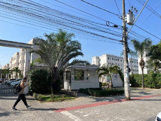 Apartamento com 2 quartos em Serra/ES