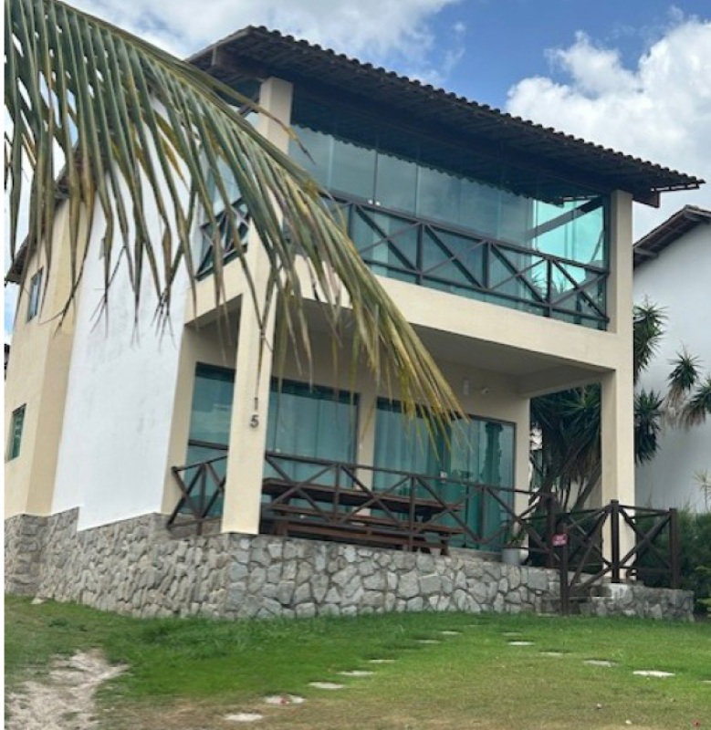 Casa em Condomínio com 3 Quartos em Gravatá-PE