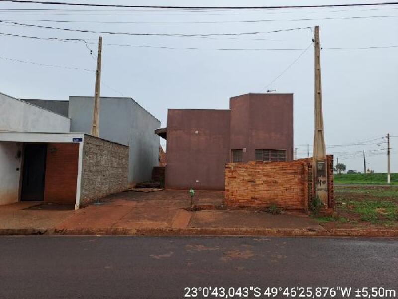 Casa com 51,97m² de área total em Canitar/SP