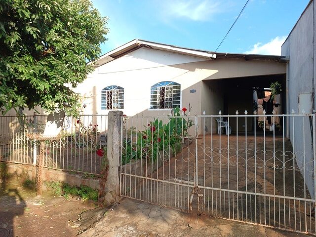 Lote com casa 70m² em Londrina - PR