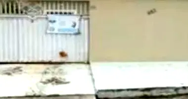 Casa com 124,67m² construída e terreno de 200m², imóvel ocupado